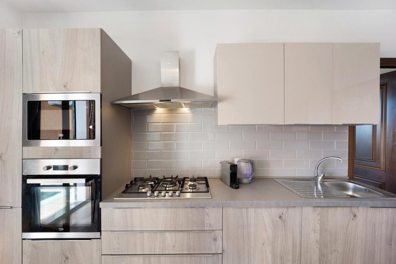 Seaview Apartment Imperia Exterior photo