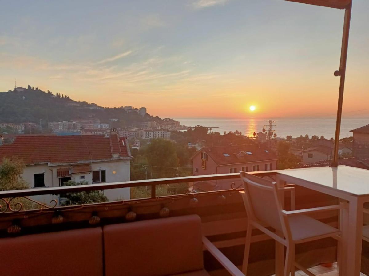 Seaview Apartment Imperia Exterior photo