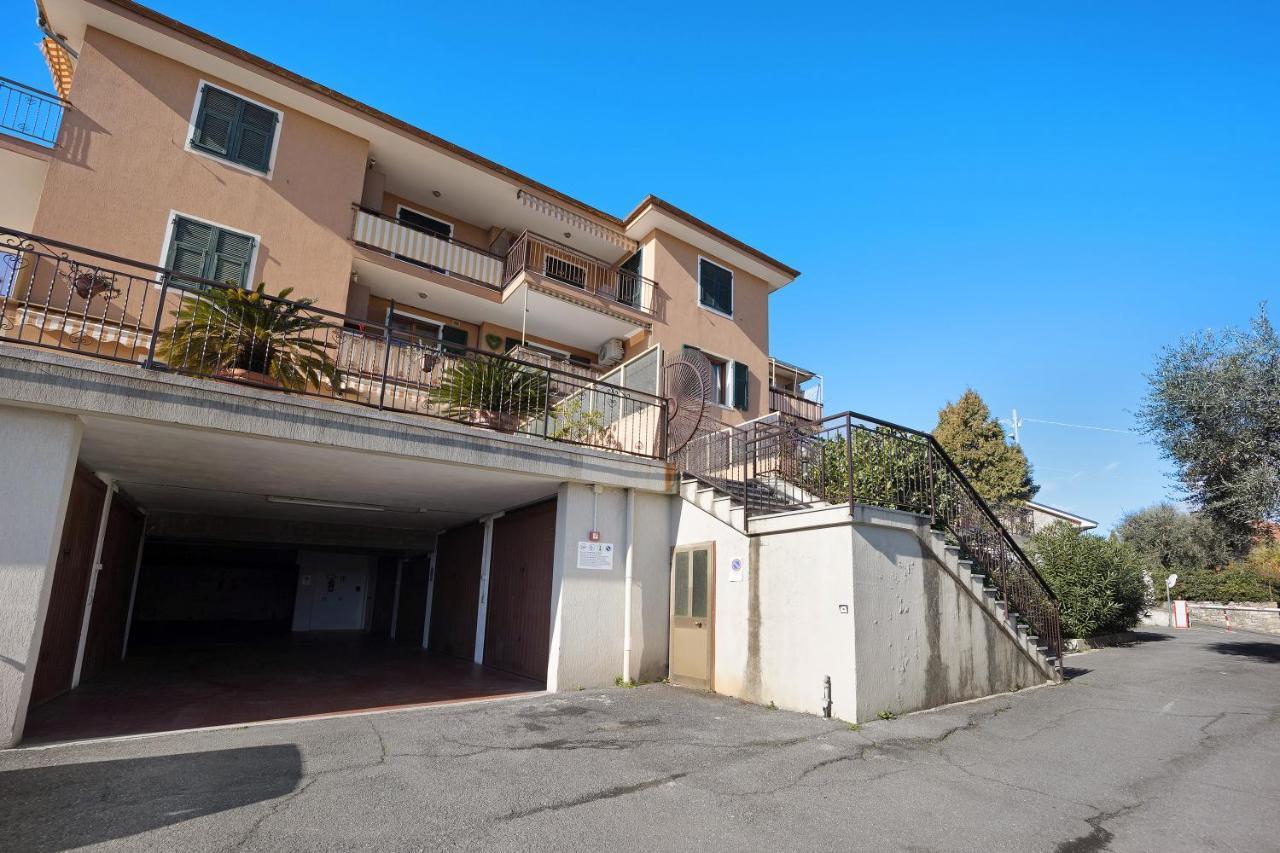Seaview Apartment Imperia Exterior photo